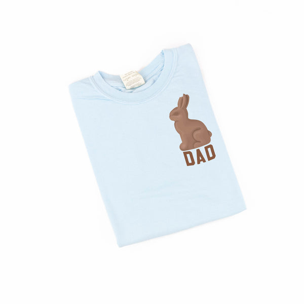 DAD - Chocolate Bunny - Pocket Design - SHORT SLEEVE COMFORT COLORS TEE