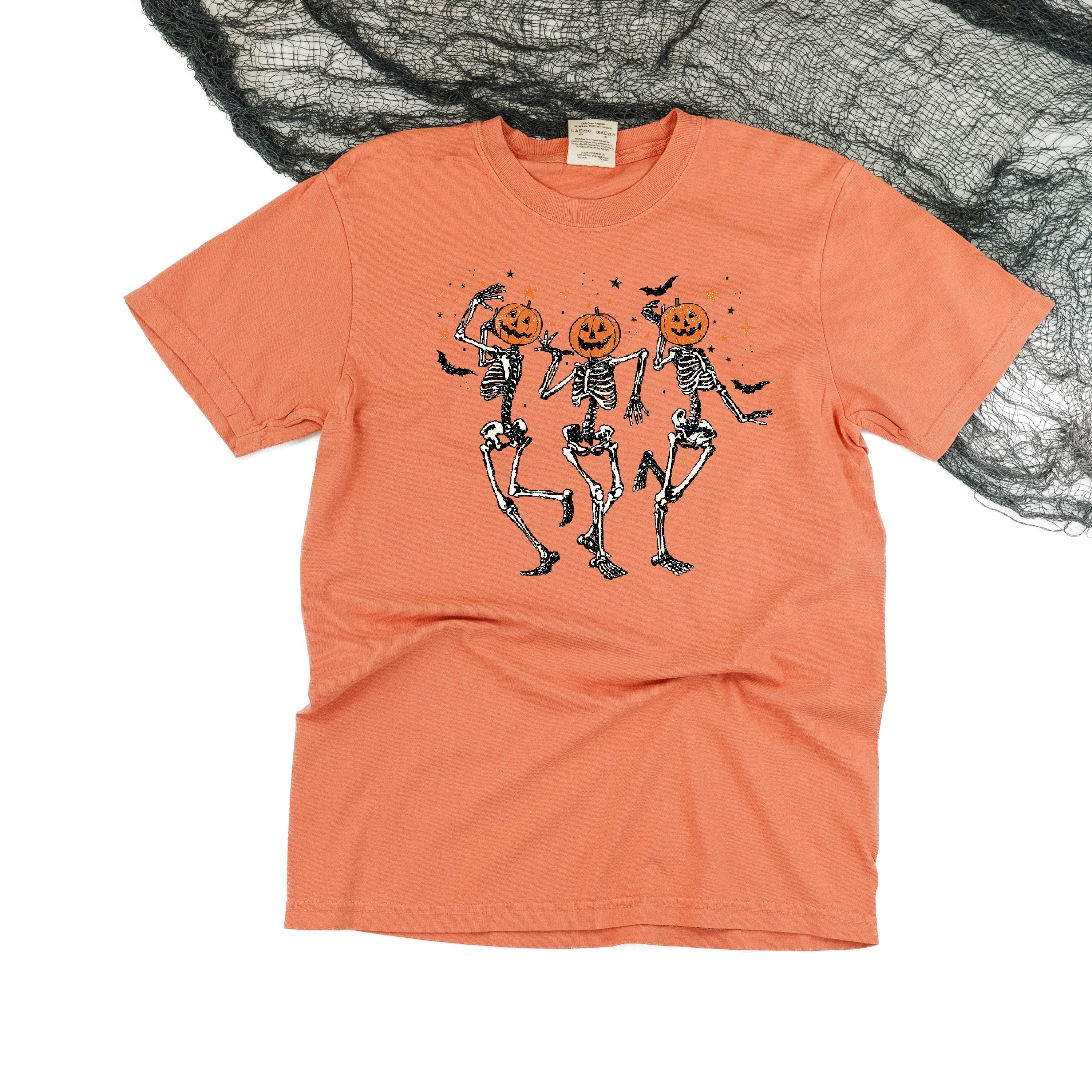 comfort_colors_short_sleeve_dancing_skeletons_little_mama_shirt_shop