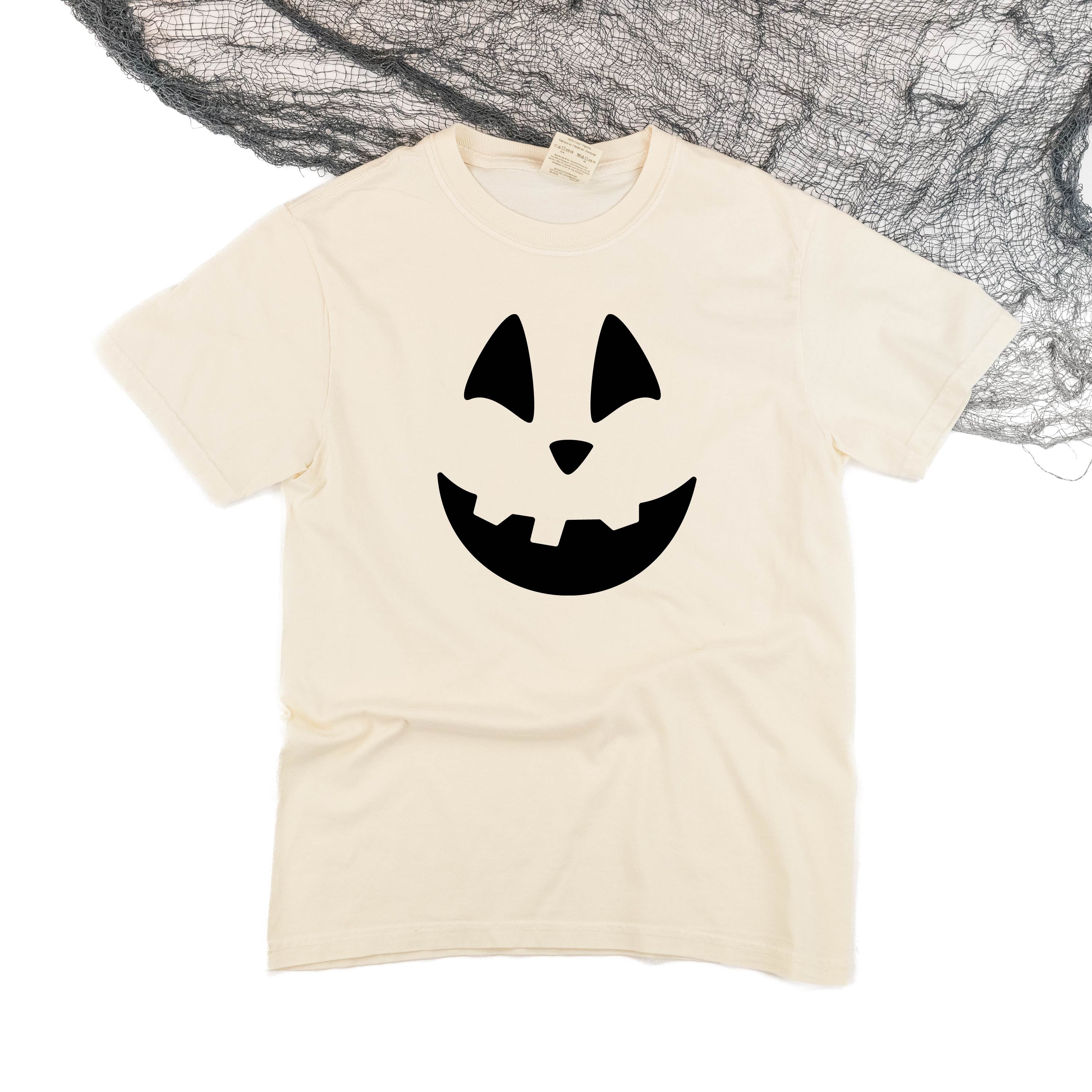 Happy Jack-o'-lantern Face - Comfort Colors Tee Little Mama Shirt Shop