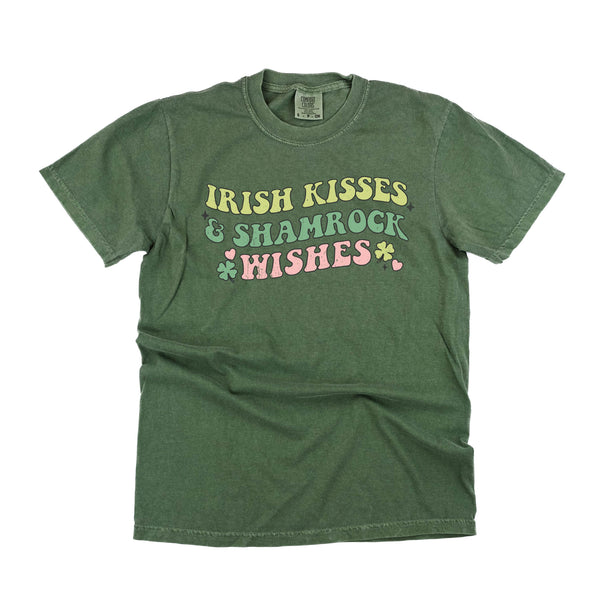 Irish Kisses & Shamrock Wishes - SHORT SLEEVE COMFORT COLORS TEE