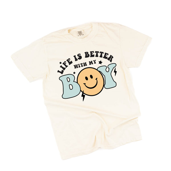comfort_colors_short_sleeve_life_is_better_with_my_boy_little_mama_shirt_shop