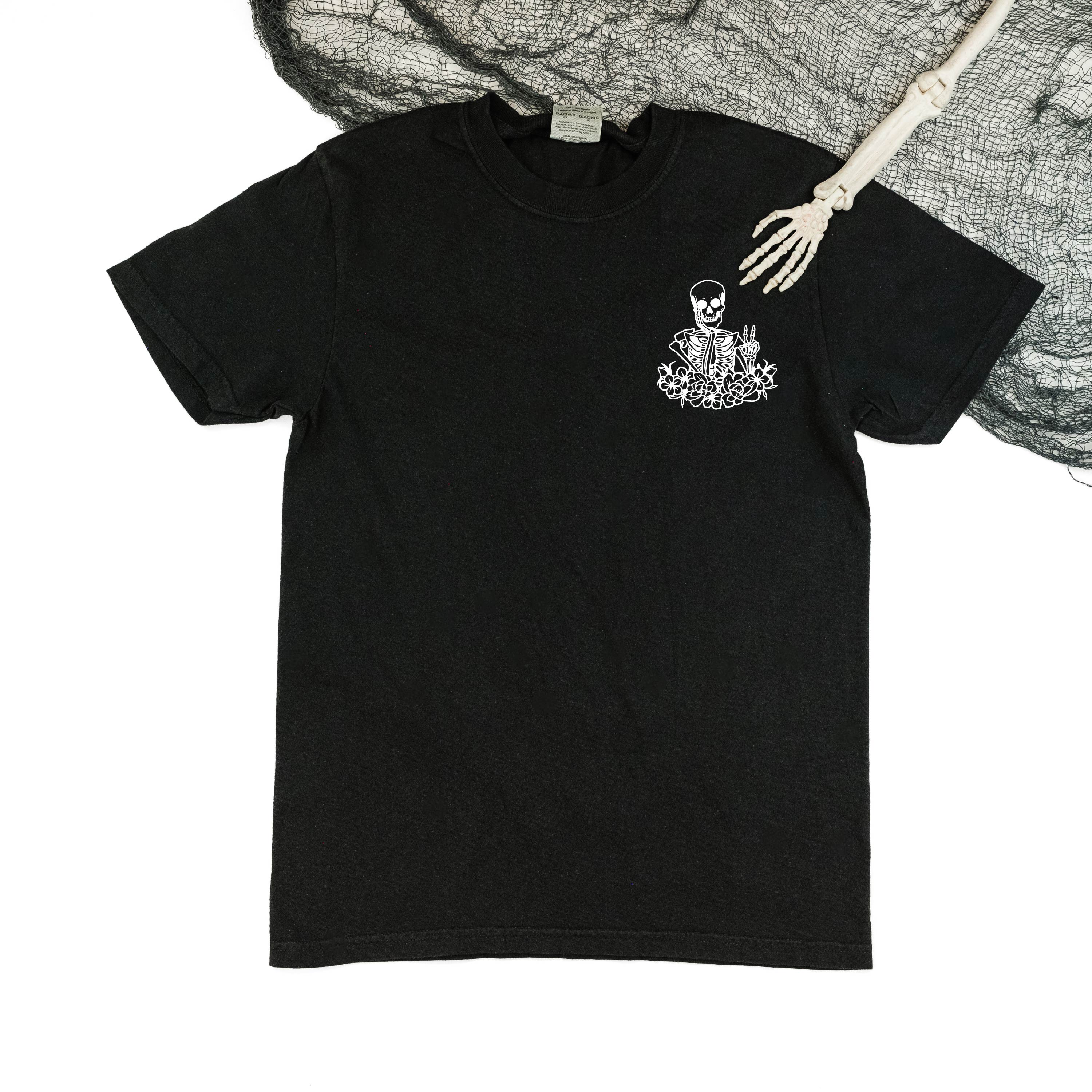 Never Better Daydreaming Skelly - Comfort Colors Tee Little Mama Shirt Shop