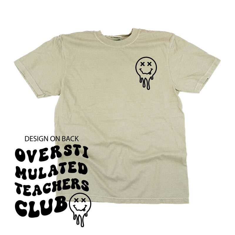 OVERSTIMULATED TEACHERS CLUB - (w/ Pocket Melty X Squiggle Smiley) - SHORT SLEEVE COMFORT COLORS TEE