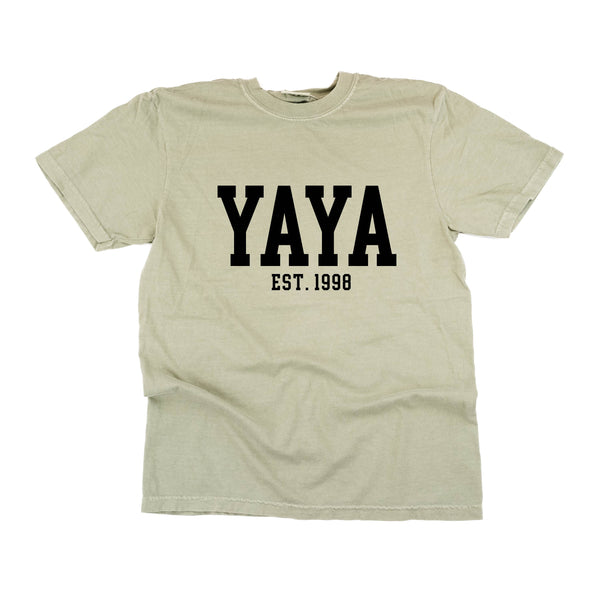 comfort_colors_short_sleeve_yaya_select_your_year_little_mama_shirt_shop