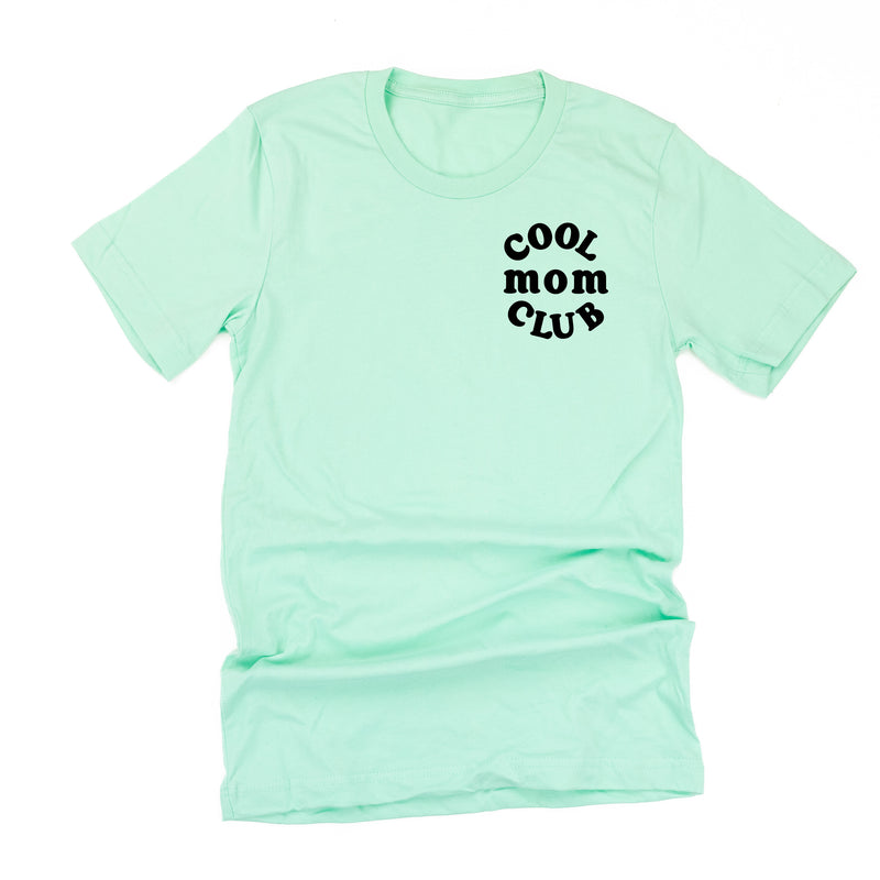 COOL Mom CLUB - Pocket Design - Unisex Tee