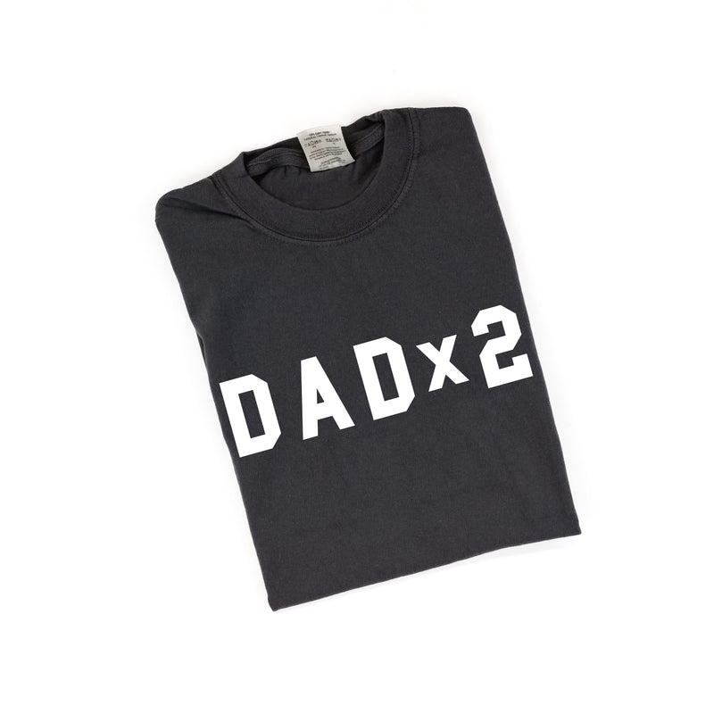 DAD x (Child Number) - SHORT SLEEVE COMFORT COLORS TEE