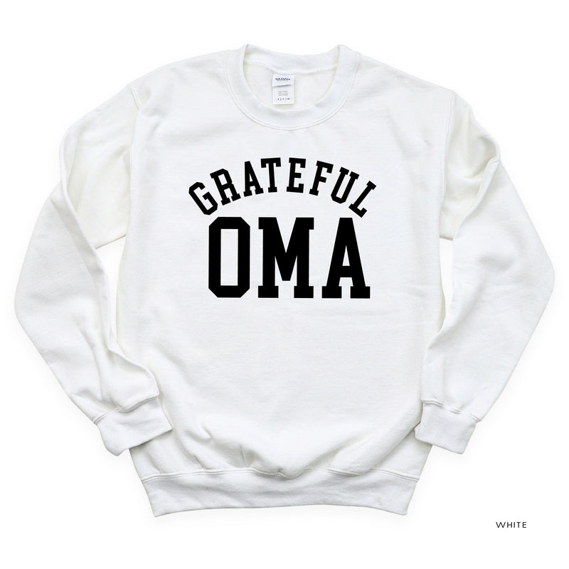 Grateful Family Names - Female - BASIC FLEECE CREWNECK