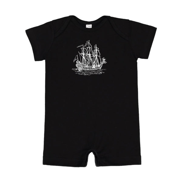PIRATE SHIP - Minimalist Design - Short Sleeve / Shorts - One Piece Baby Romper