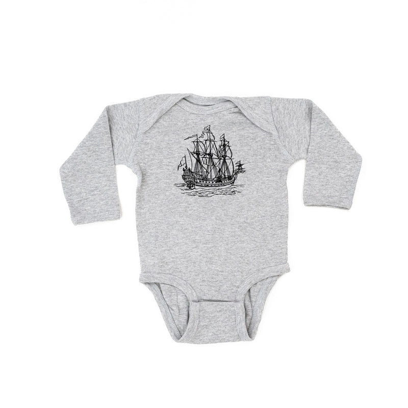 PIRATE SHIP - Minimalist Design - Long Sleeve Child Shirt