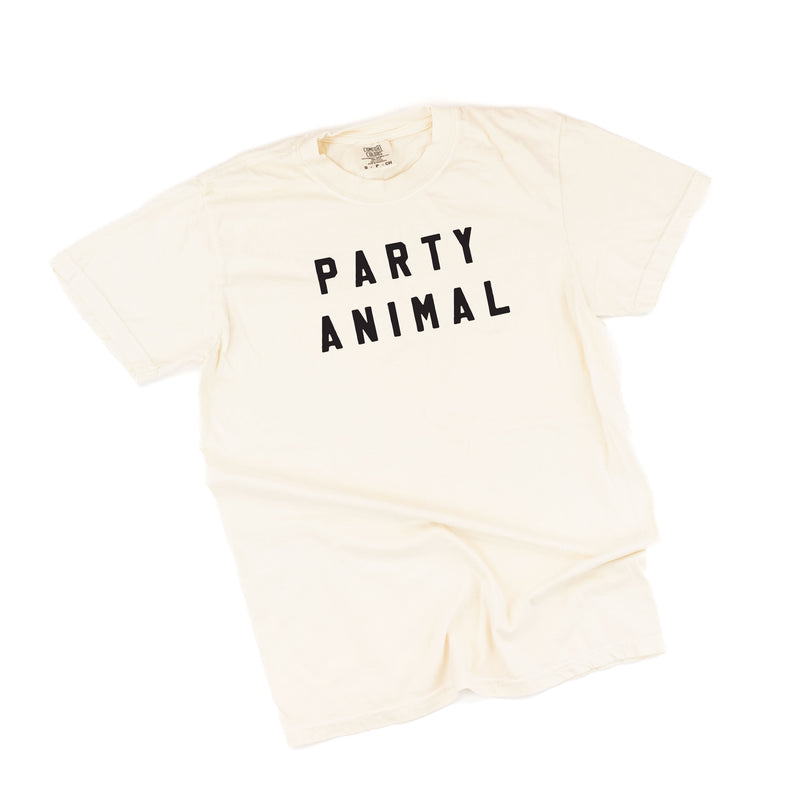 PARTY ANIMAL - BLOCK FONT - SHORT SLEEVE COMFORT COLORS TEE