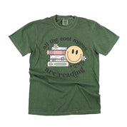 All The Cool Moms Are Reading - SHORT SLEEVE COMFORT COLORS TEE Little Mama Shirt Shop