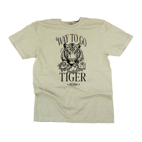 WAY TO GO TIGER - HIGHER AND HIGHER - Short Sleeve Comfort Colors