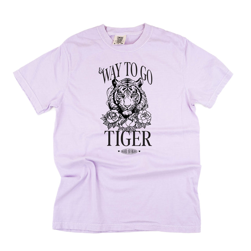 WAY TO GO TIGER - HIGHER AND HIGHER - Short Sleeve Comfort Colors