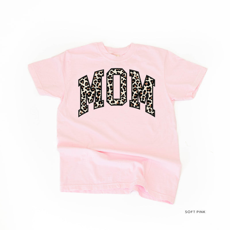 Mom (Varsity Leopard) - Comfort Colors Tee