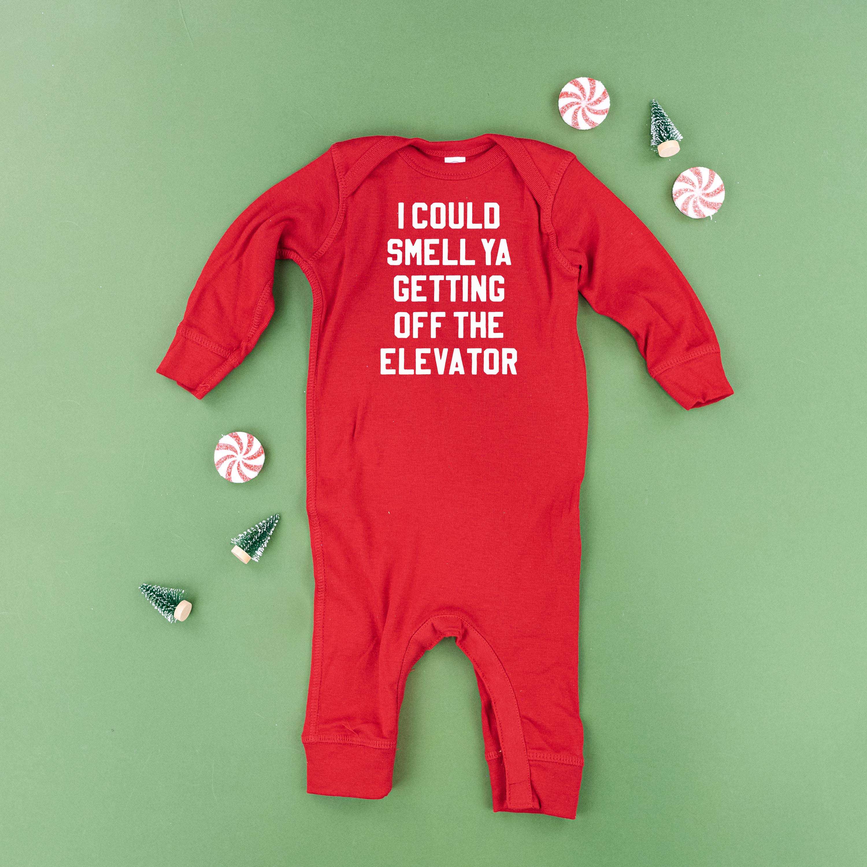 sleepers_could_smell_you_getting_off_the_elevator_little_mama_shirt_shop