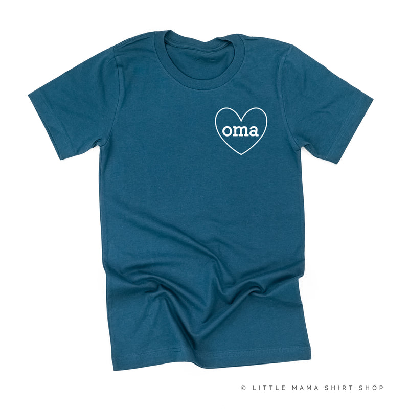 Oma - Heart Around ﻿- Unisex Tee