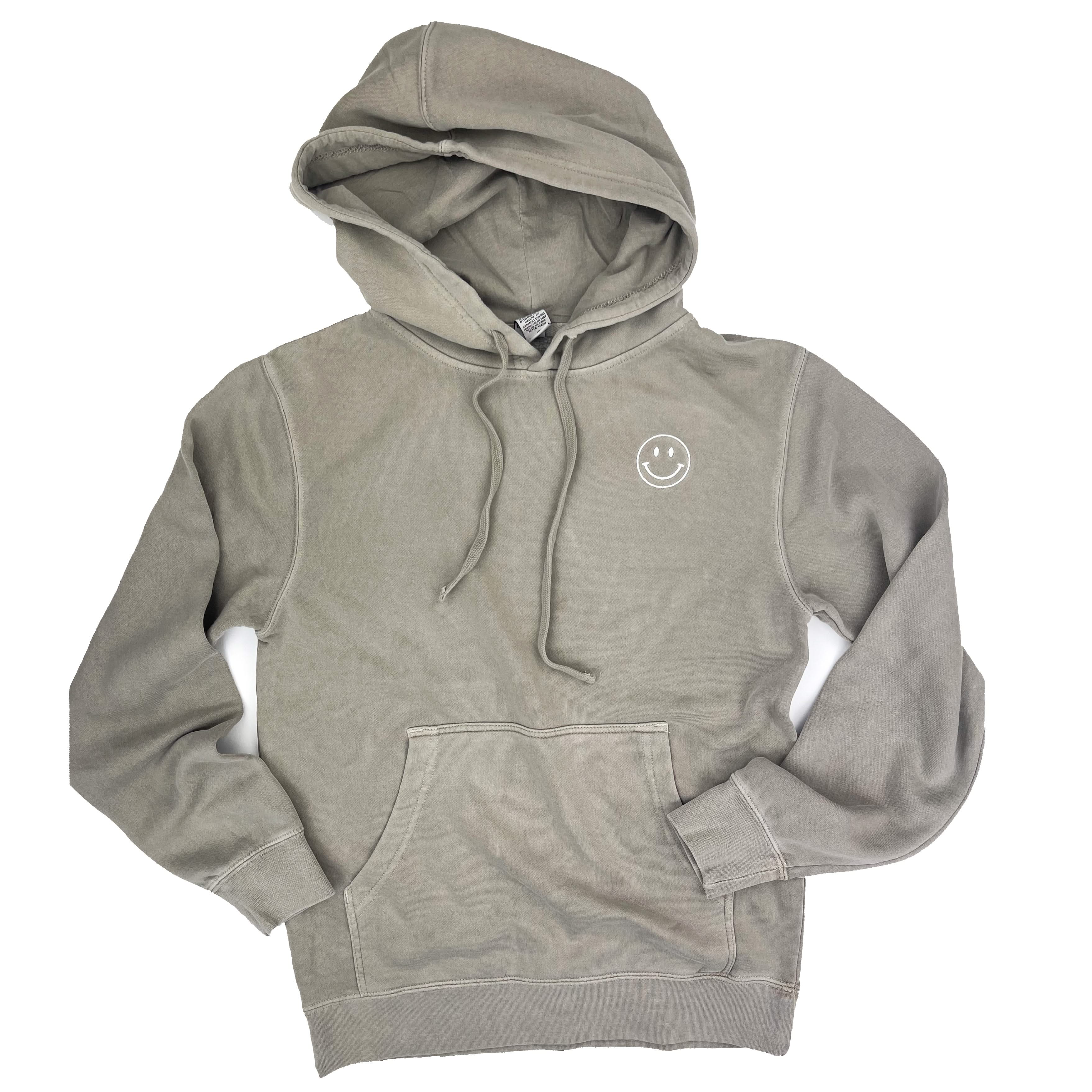 Embroidered PIGMENT HOODIE - Simple Smiley (pocket)