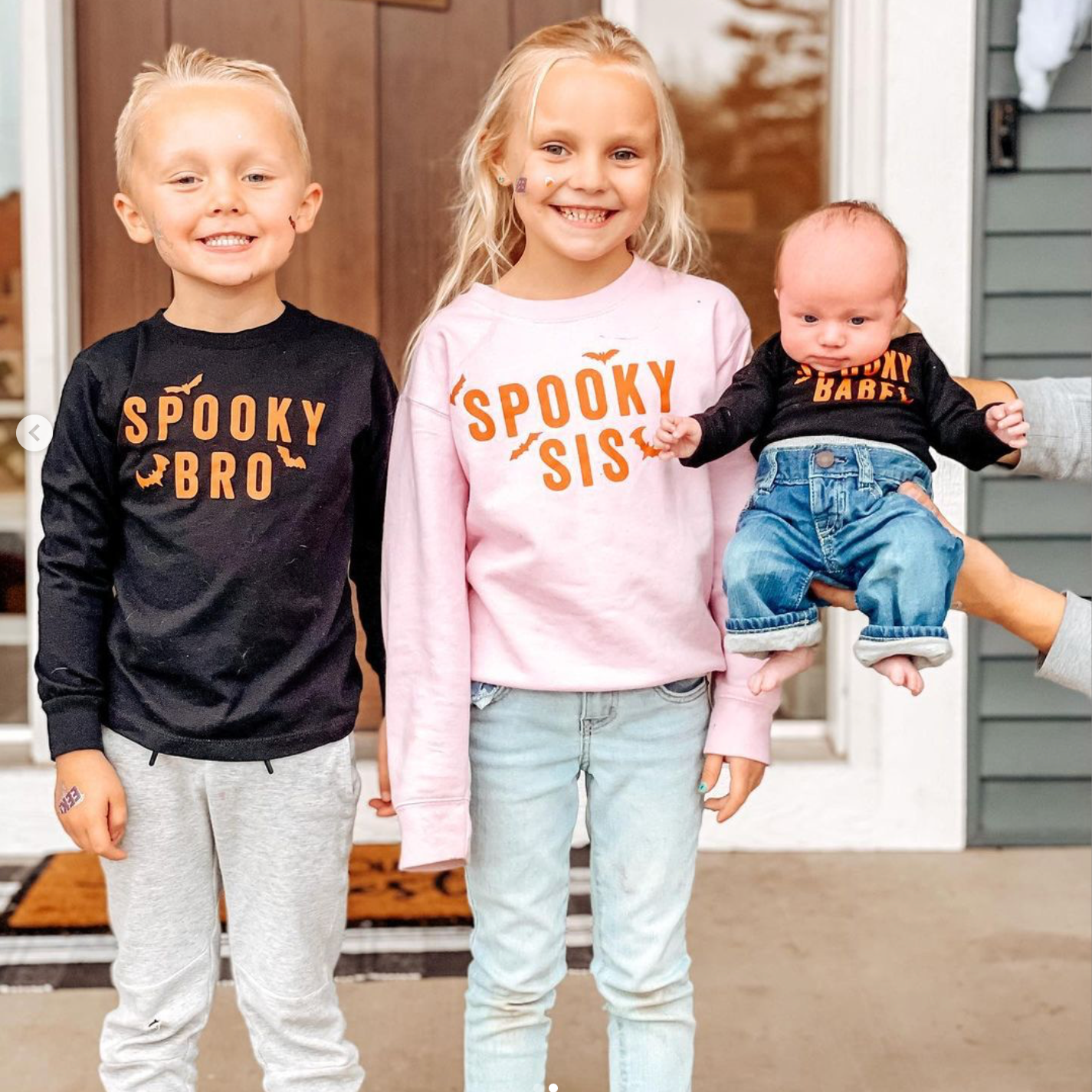 SPOOKY BABE - Long Sleeve Child Shirt Little Mama Shirt Shop