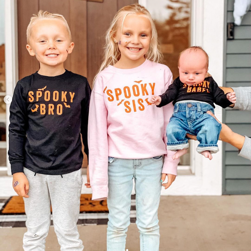 SPOOKY BABE - Long Sleeve Child Shirt