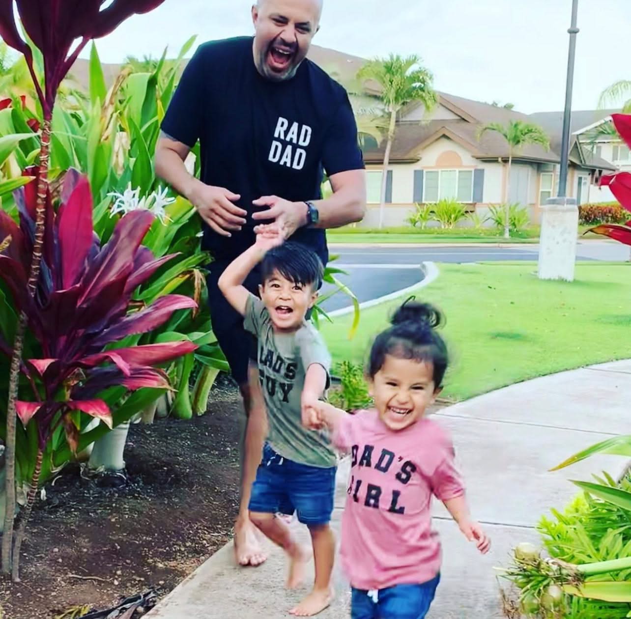 Rad Dad (Pocket Design) - Unisex Tee Little Mama Shirt Shop