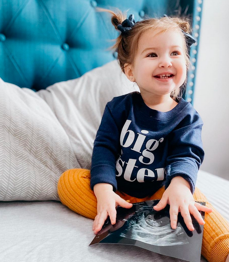 Big Sister - Original - Child Sweater Little Mama Shirt Shop