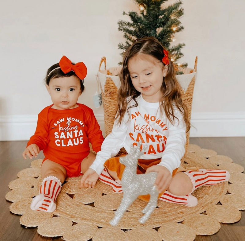 I Saw Mommy Kissing Santa Claus - Child LONG SLEEVE Tee