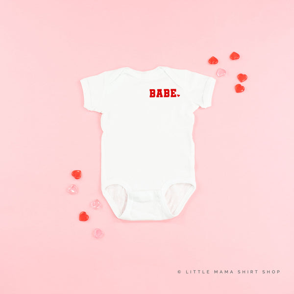 Varsity Heart - Babe (pocket) - Child Tee