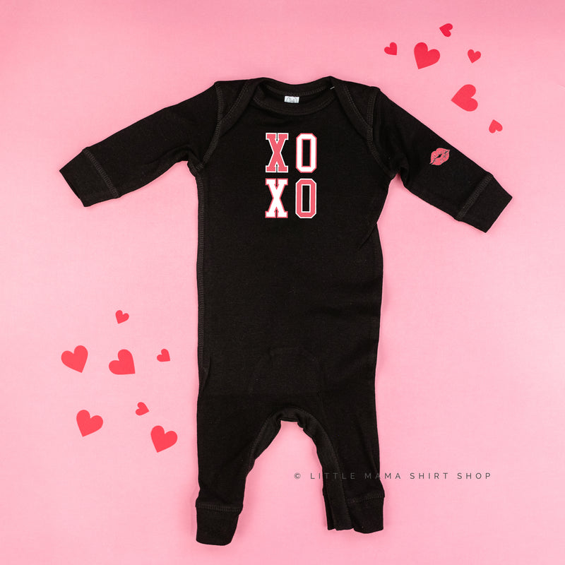 Varsity XOXO - Lips (sd) - Baby Sleeper