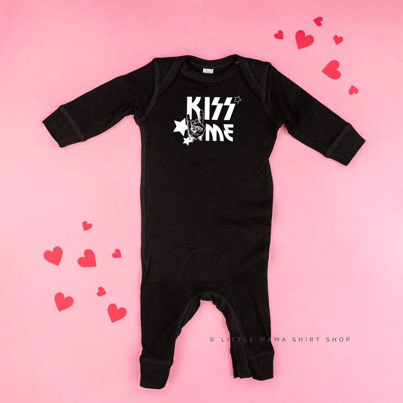 Kiss Me - Valentine Band Tee - Baby Sleeper