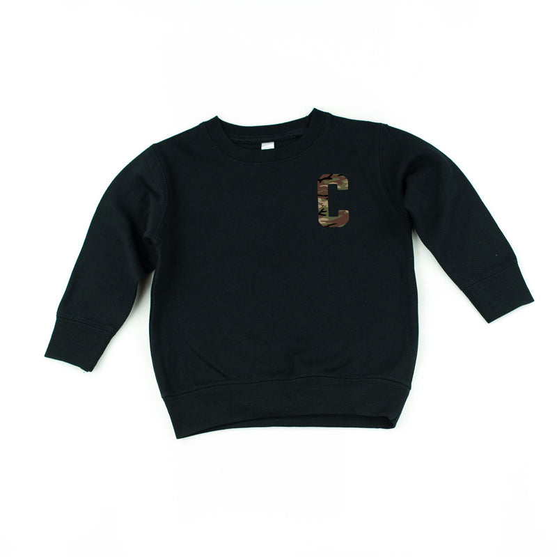 CAMO INITIAL SWEATER - Child Sweatshirt
