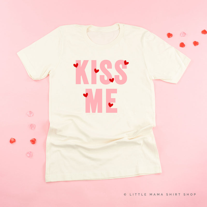 Kiss Me - Mini Hearts - Unisex Tee