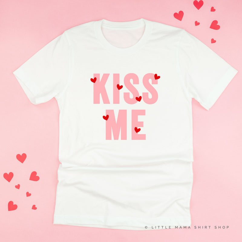 Kiss Me - Mini Hearts - Unisex Tee