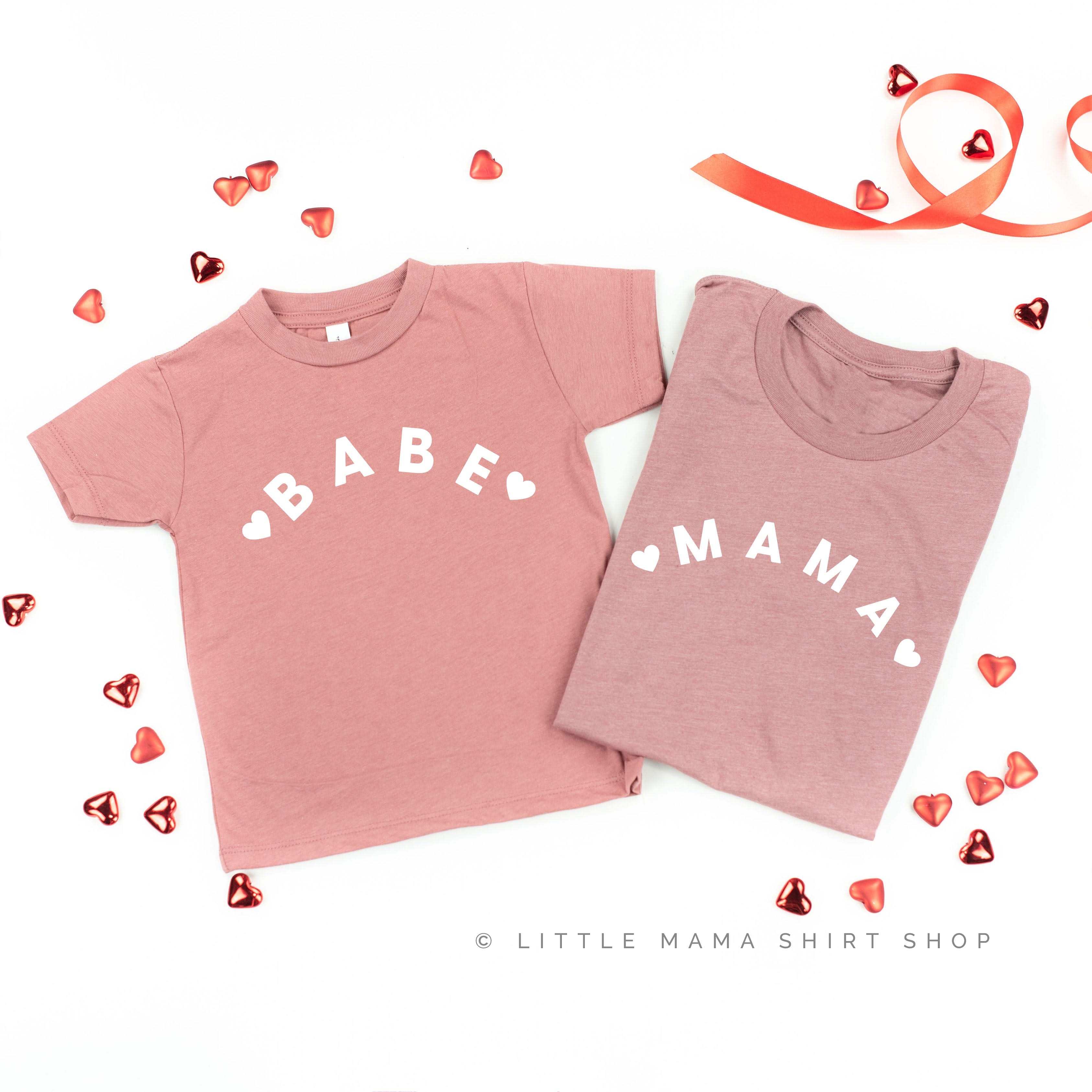 ❤️ MAMA/BABE ❤️ - Set of 2 Tees Little Mama Shirt Shop