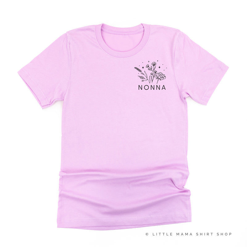 NONNA (2 n's) - Bouquet - Pocket Size ﻿- Unisex Tee