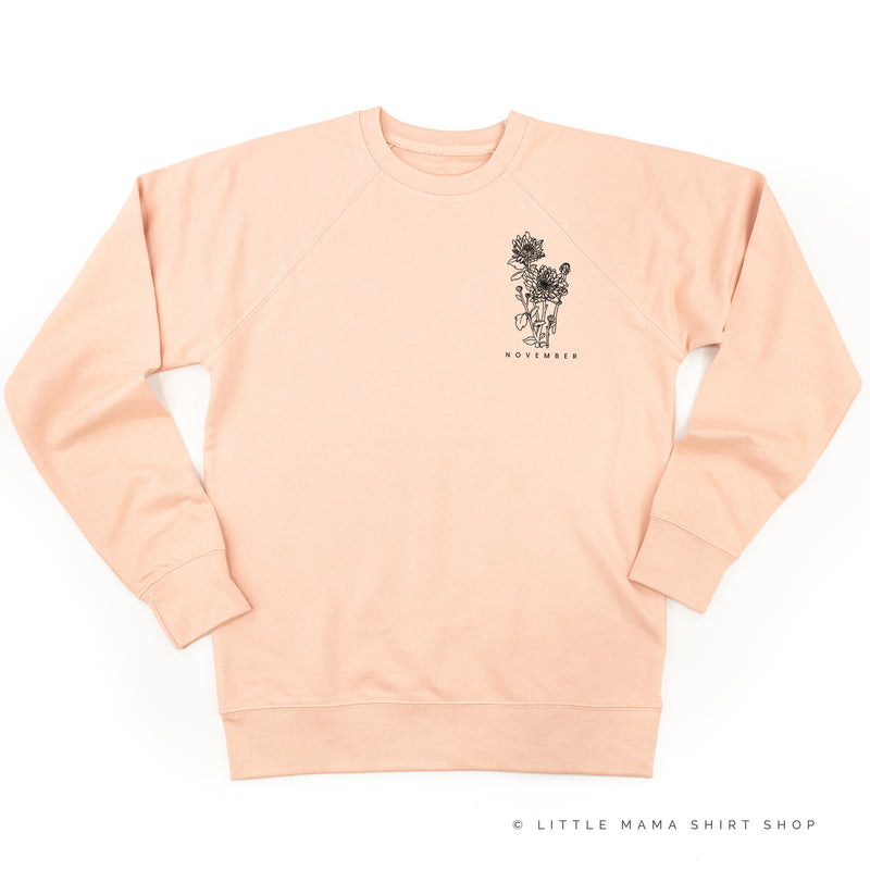 NOVEMBER BIRTH FLOWER - Chrysanthemum - pocket - Lightweight Pullover Sweater