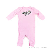 Daisy - Birthday Girl - w/ Full Daisy on Back - Baby Sleeper Little Mama Shirt Shop