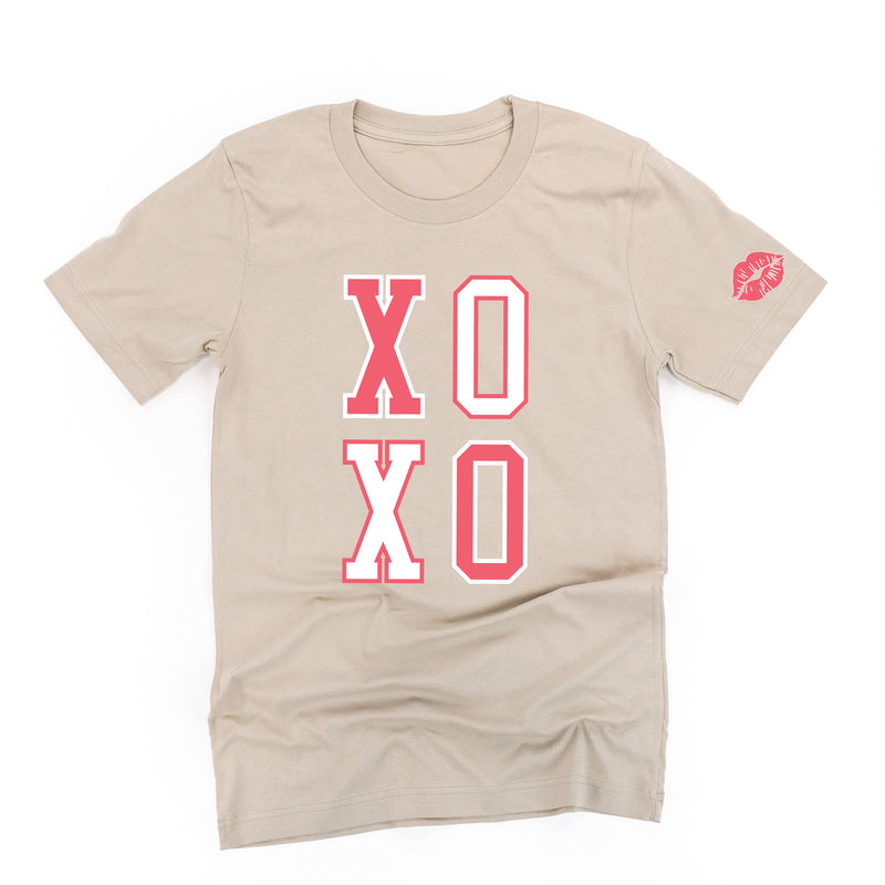 Varsity XOXO - Lips (sd) - Unisex Tee