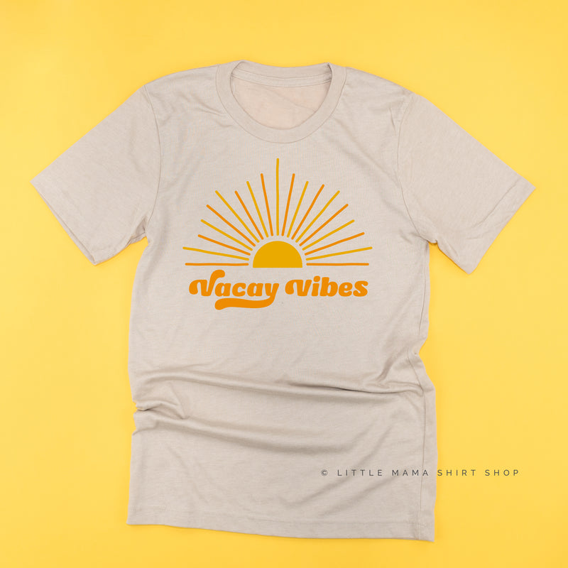 VACAY VIBES (SUN RAYS) - Unisex Tee